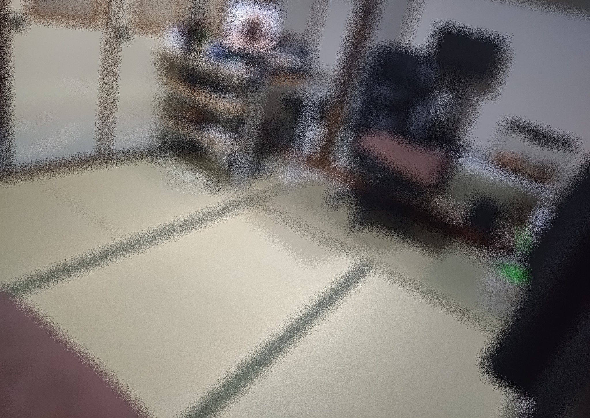 UltimateTracker使用環境（6畳・机とベッドのみ）